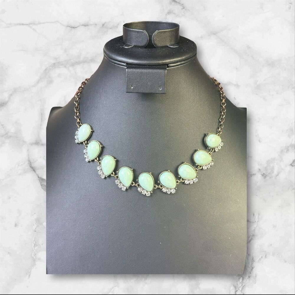 143. J. Crew Green Teardrop Statement Necklace
